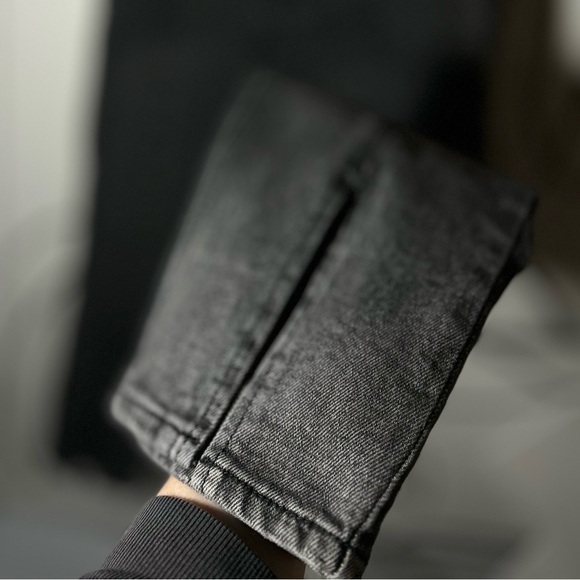 SO High Rise Straight Leg w/ Slit Ankle Gray Women's Jeans Size 7 Button Fly - Picture 5 of 8